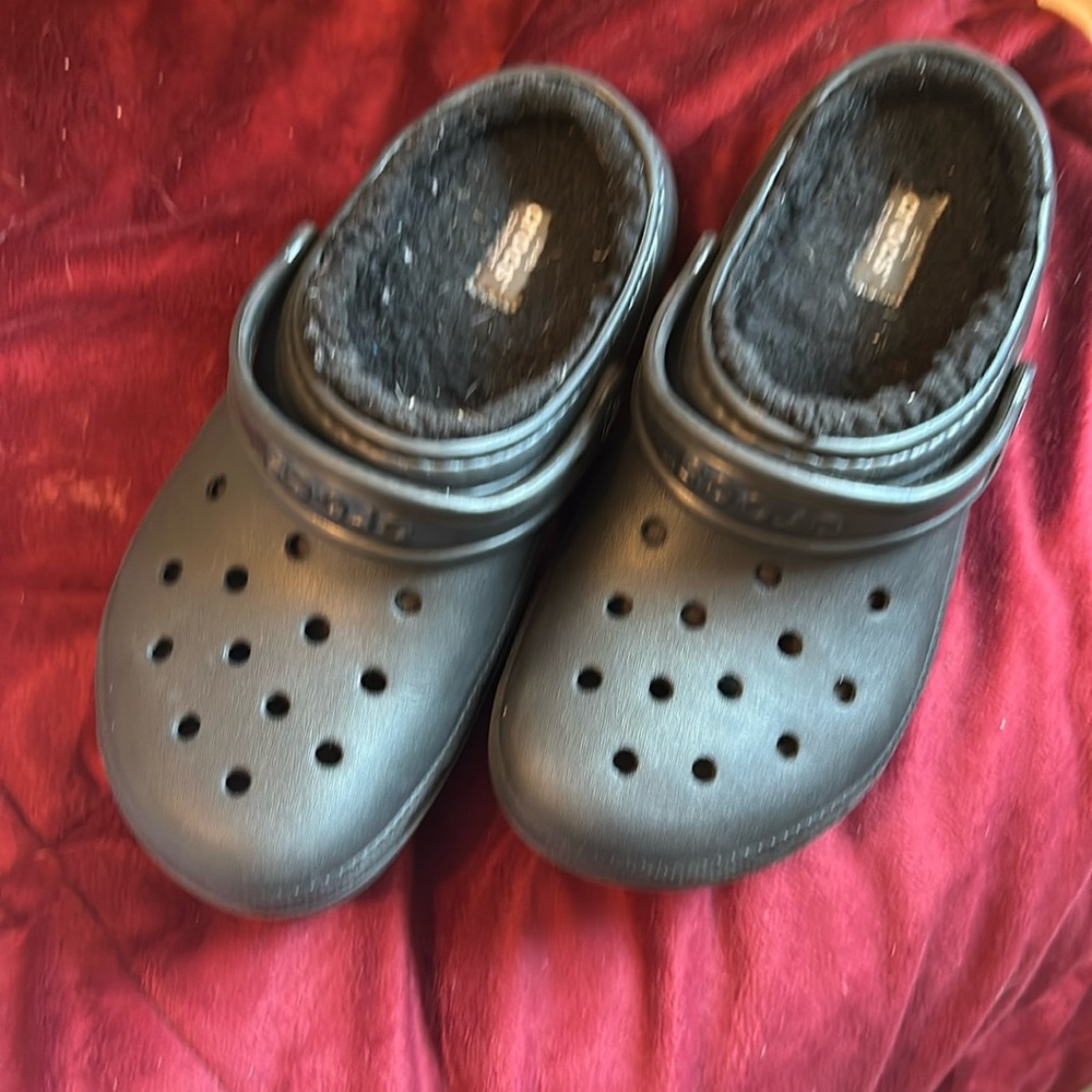 Kids fleece lined Crocs